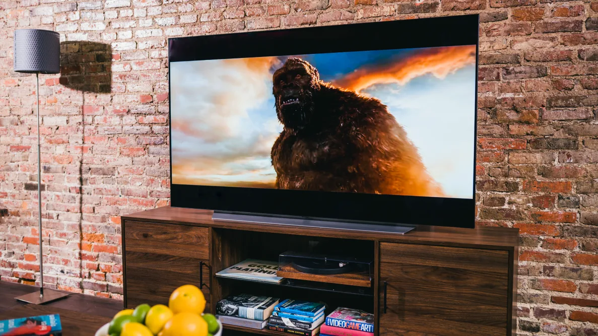 فناوری OLED چه مزایایی برای تلویزیون‌ها دارد؟