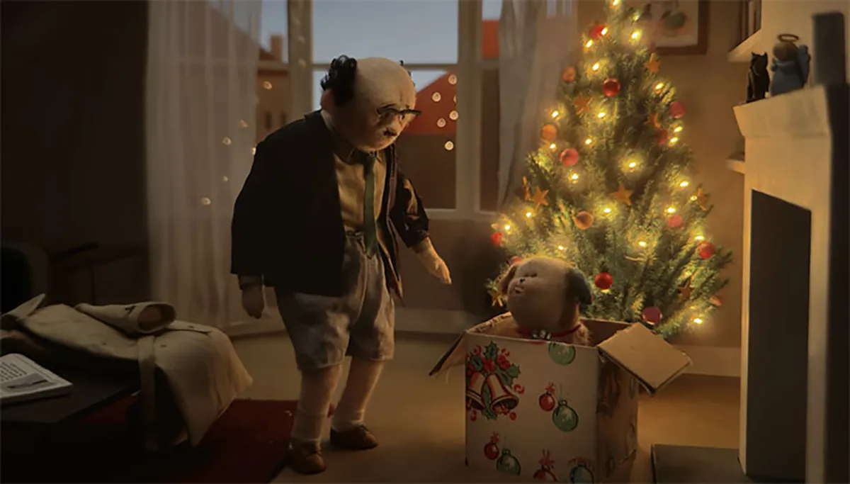 فیلم استاپ موشن اپل با آیفون ۱۵ پرومکس به مناسبت کریسمس