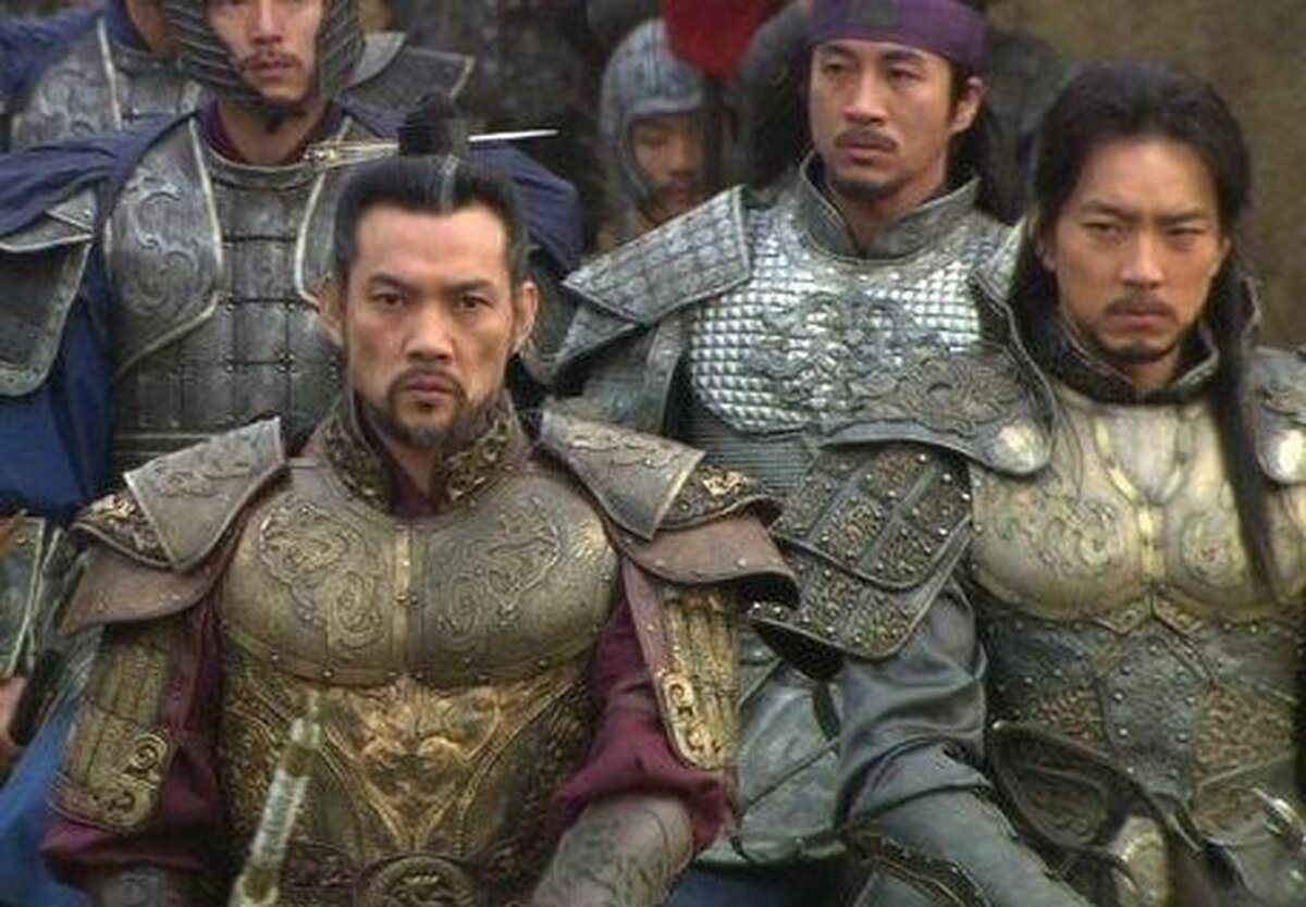 جونگ جین یونگ بازیگر پادشاه یوری در امپراطور بادها