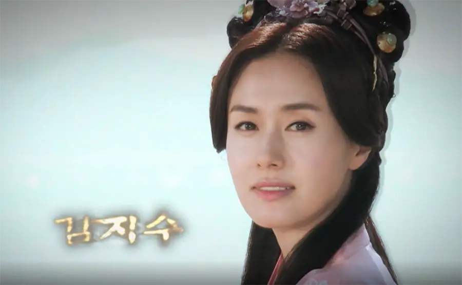 هنرپیشه نقش بویوهوا؛ کیم جی سو در سریال امپراطور افسانه ها