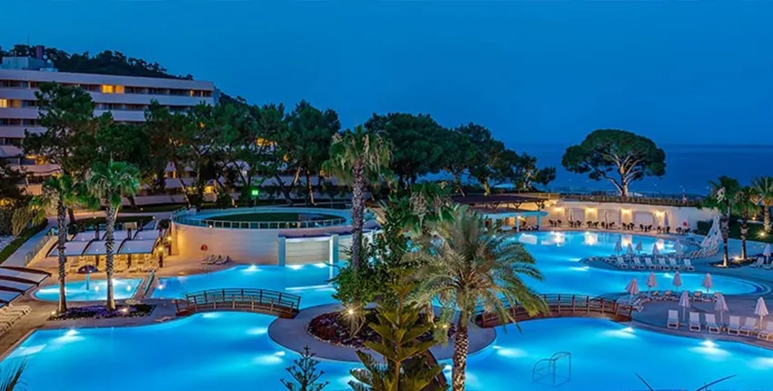 معرفی بهترین هتل‌ های نزدیک ساحل در آنتالیا