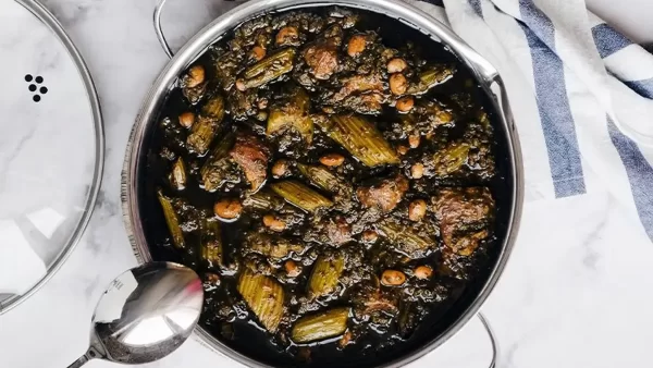 طرز تهیه خورشت کرفس