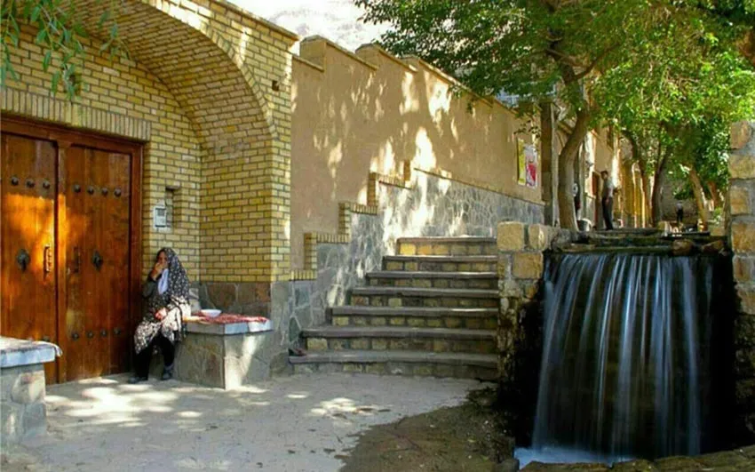 روستای انجدان، جاهای دیدنی اراک